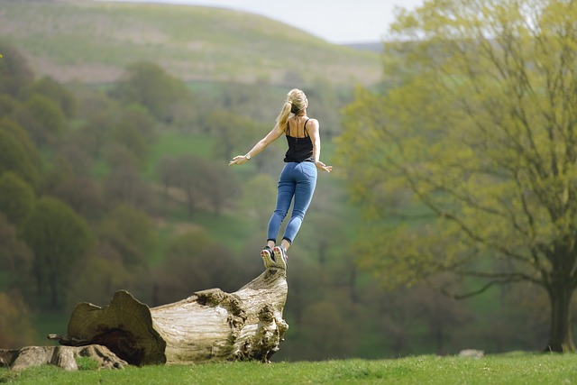 Dance to the rhythm of nature and hear its pulse